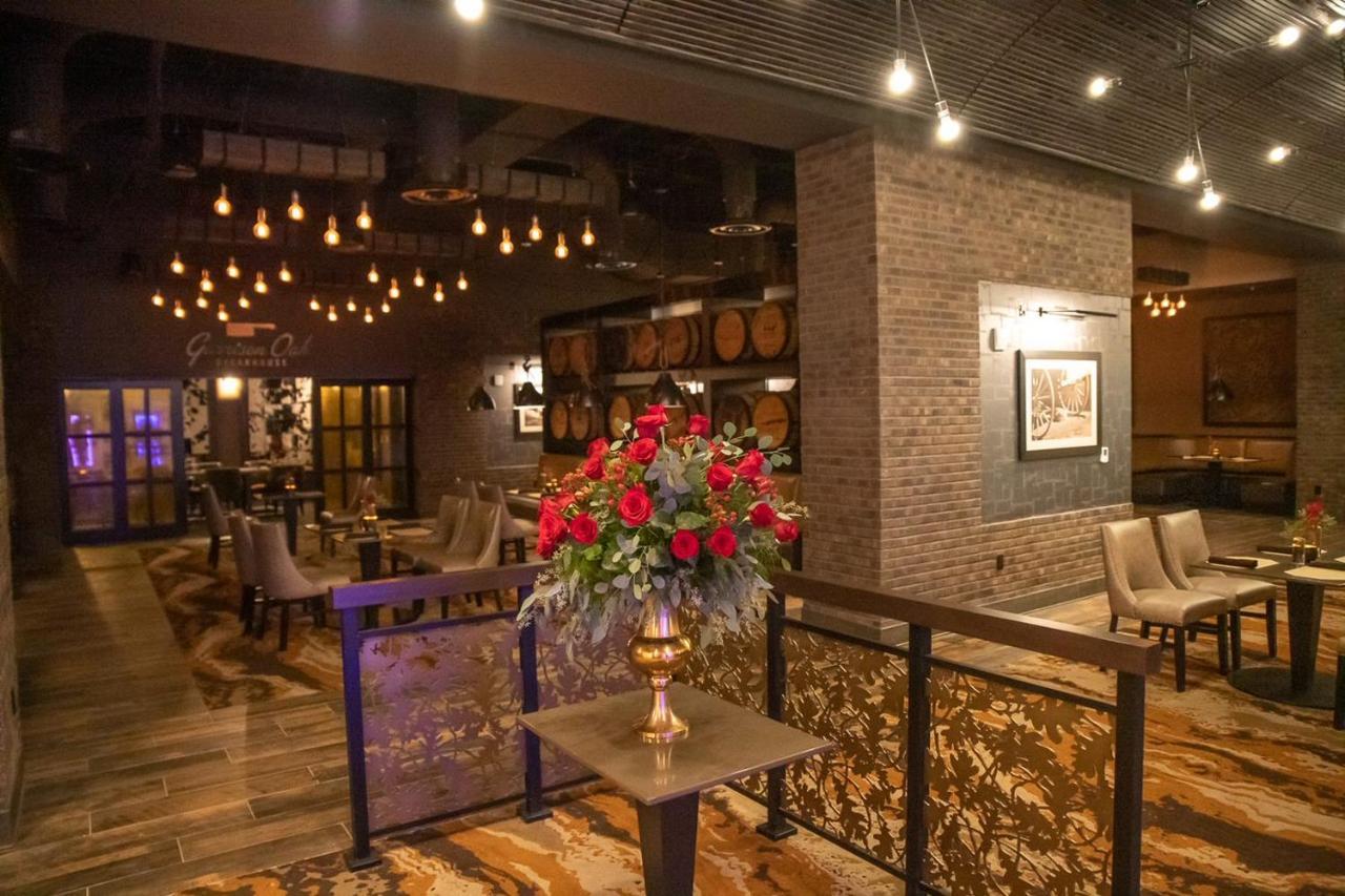Oak Grove Racing Gaming & Hotel Exterior photo
